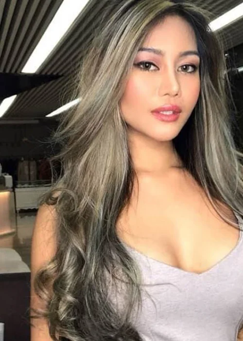 Thai massage therapist